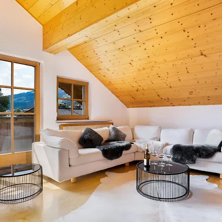 Kitzalps By Alpine Host Helpers *