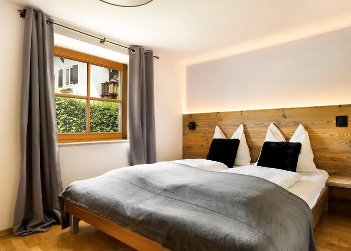 Kitzalps By Alpine Host Helpers *